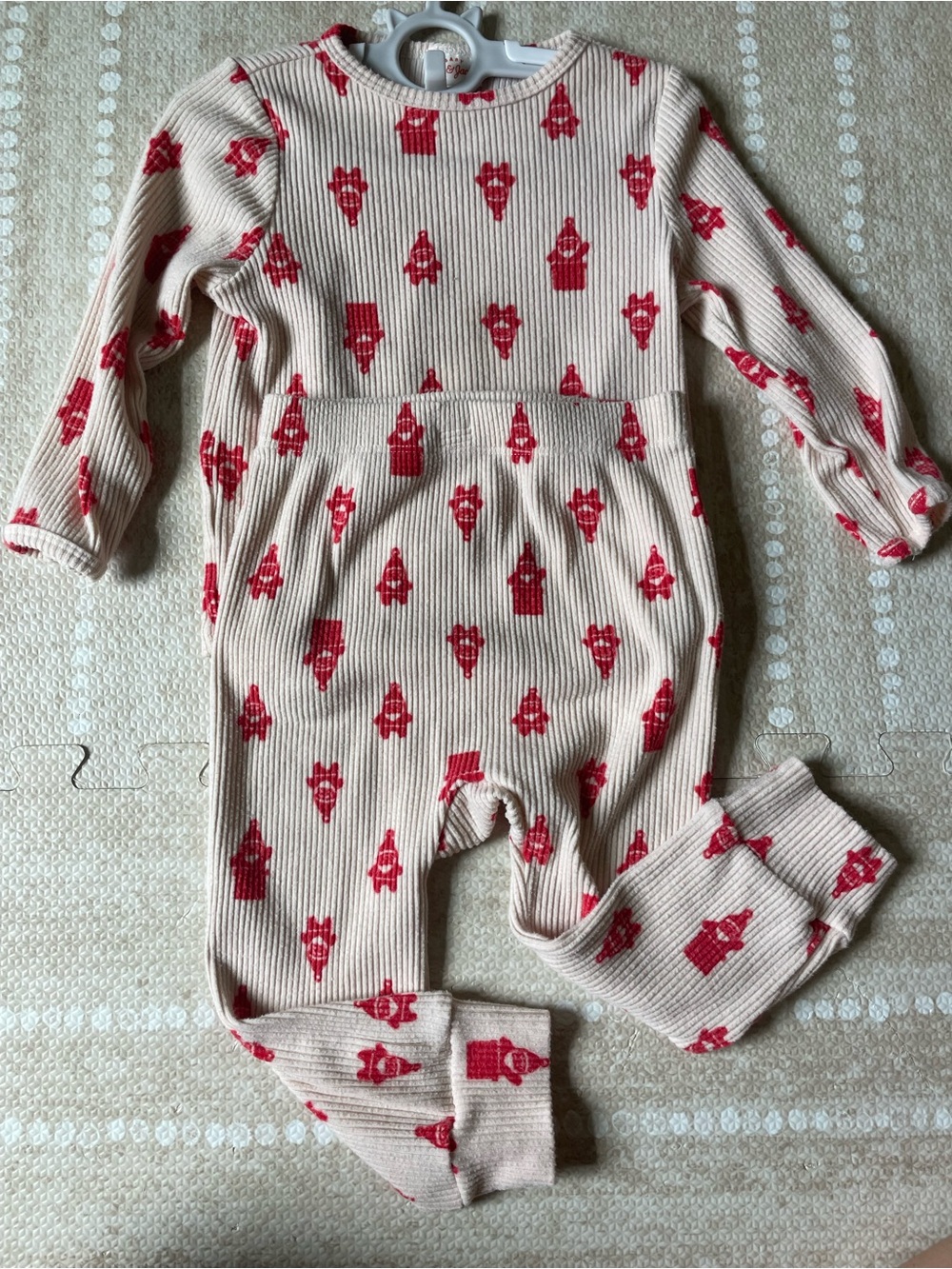 Cat & Jack Santa Print Long Sleeve and Pant Set